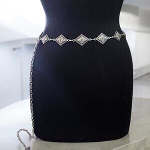 Vintage Geometric Chain Belt